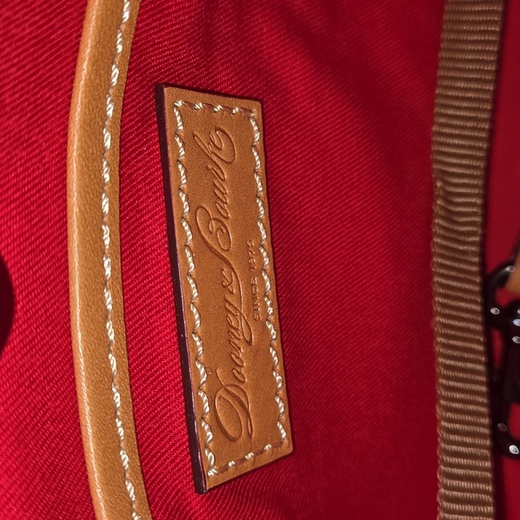 Dooney & Bourke Women's Loni Signature Logo Crossbody Bag Red/Tan NWOT - Picture 10 of 16